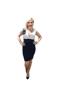 Rochie cu decolteu in V, Detaliu floral aplicat, D&J Exclusive, Bleumarin-Alb Rochie cu decolteu in V, Detaliu floral aplicat, D&J Exclusive, Bleumarin-Alb