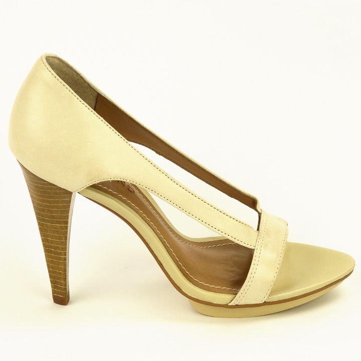 Дамски обувки Dumond модел 15814, екрю, размер 40