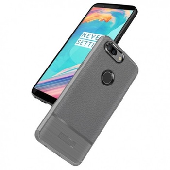 Husa HUAWEI Y9 2018 Carbon Rugged Gri Husa HUAWEI Y9 2018 Carbon Rugged Gri