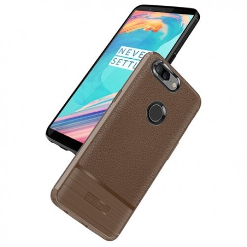 Husa HUAWEI Y9 2018 Carbon Rugged Maro