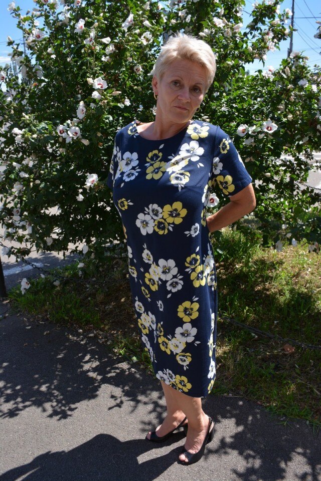 Rochie casual cu flori alb-galben, D&J Exclusive, Albastru marin