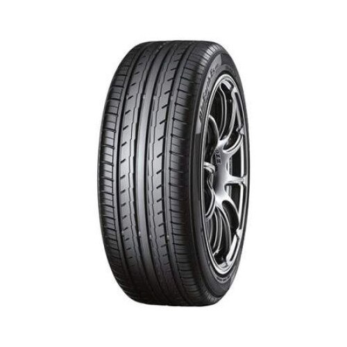 Anvelopa Vara YOKOHAMA BLUEARTH ES32 XL 215/60R16 95H