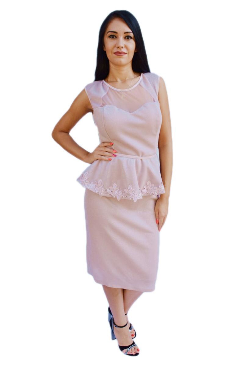 Rochie rafinata cu peplum si broderie neagra, D&J Exclusive, pudra