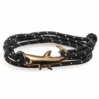 Bratara barbateasca pentru barbati cu elemente nautice snur Negru-Alb si Pandantiv charm Medalion tip Pescuit Rechin Auriu Gold din Aliaj (Ambalaj cutie cu pernita) Bratara barbateasca pentru barbati cu elemente nautice snur Negru-Alb si Pandantiv charm Medalion tip Pescuit Rechin Auriu Gold din Aliaj (Ambalaj cutie cu pernita)