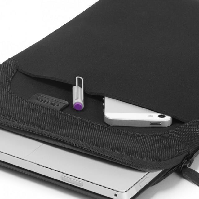 Husa notebook Dicota Ultra Skin Pro 13-13.3'' negru