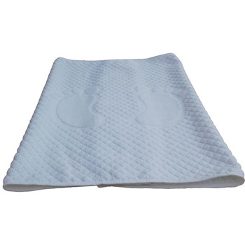 Prosop picioare 50x80 cm,alb,bumbac,900 g/mp,brand AMS Prosop picioare 50x80 cm,alb,bumbac,900 g/mp,brand AMS