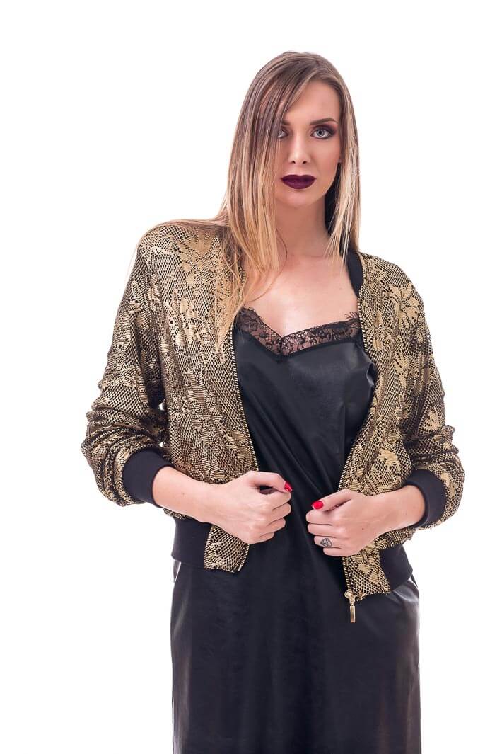 Geaca, Gless, Double You, s