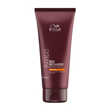 Balsam Wella Professionals Invigo Color Recharge Warm Red pentru par roscat deschis, 200 ml Balsam Wella Professionals Invigo Color Recharge Warm Red pentru par roscat deschis, 200 ml