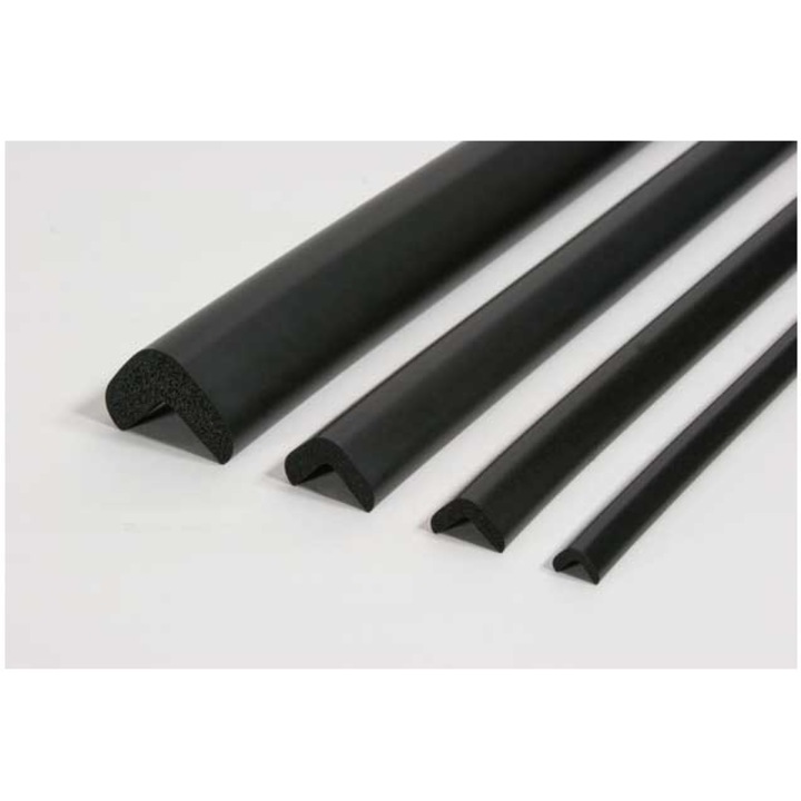 Sarokvédő szalag, habból, ipari használatra, fekete, 24mm