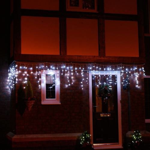 Instalatie de Craciun 6 m x 0.7 m, Perdea Franjurata, Alb rece, 198 leduri, SDX, 6005W / turturi