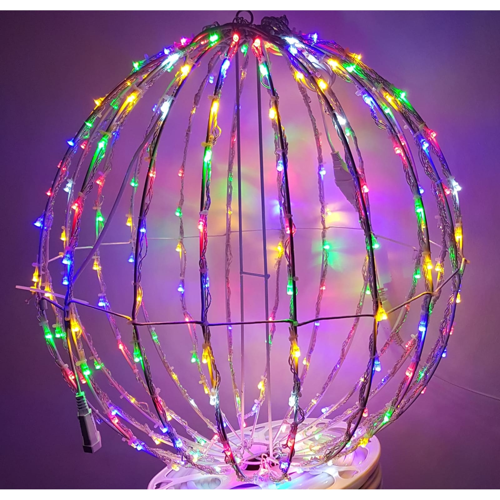 Instalatie de Craciun, 50 cm x 50 cm Sfera Multicolora, 240 leduri, SDX 1001M, exterior