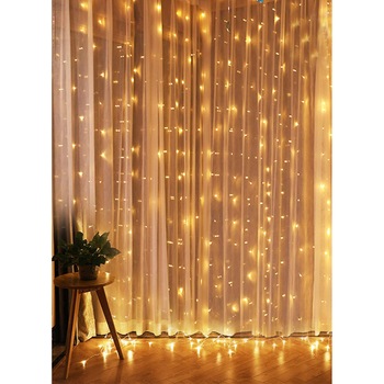 Instalatie luminoasa perdea, TELECOMANDA inclusa, 300 de LED-uri, interconectabila, 3M × 3M, 8 moduri Lumini, pentru interior, PYRAMID®, lumina calda, LUM121 Instalatie luminoasa perdea, TELECOMANDA inclusa, 300 de LED-uri, interconectabila, 3M × 3M, 8 moduri Lumini, pentru interior, PYRAMID®, lumina calda, LUM121