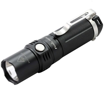 Lanterna Model Fenix PD25 XP-L V5 130 m Lanterna Model Fenix PD25 XP-L V5 130 m