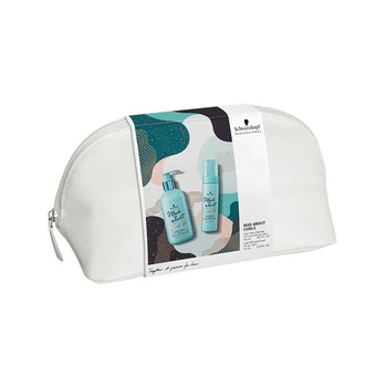 Set geanta Schwarzkopf Made about curls Sampon + Spuma cu fixare usoara Set geanta Schwarzkopf Made about curls Sampon + Spuma cu fixare usoara