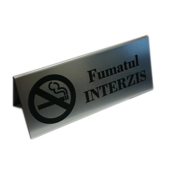 Placuta indicatoare pentru masa Fumatul Interzis (argintiu/negru) Placuta indicatoare pentru masa Fumatul Interzis (argintiu/negru)