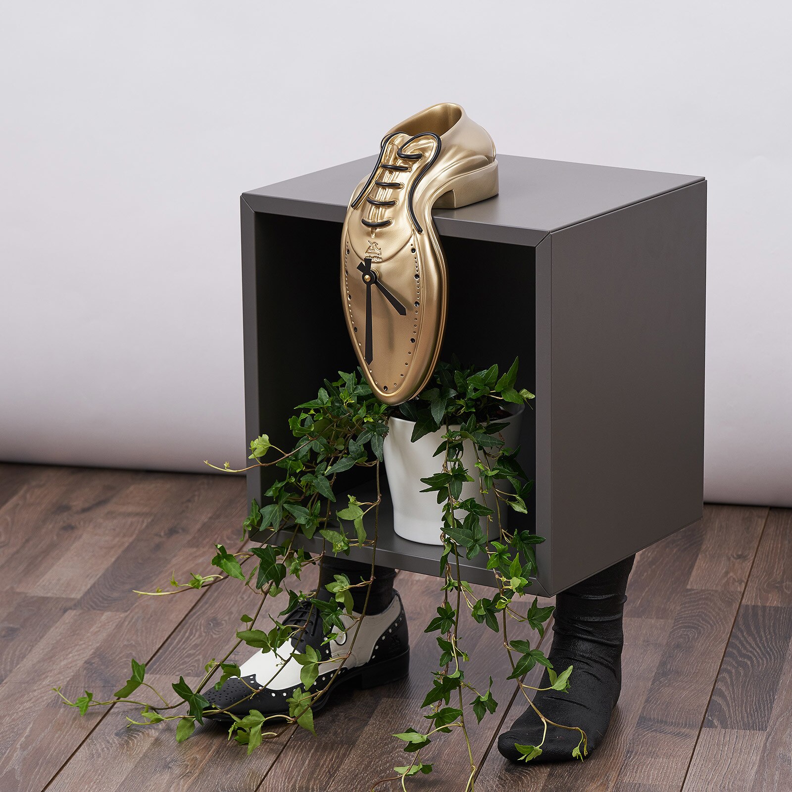 Ceas pentru etajera Tip Tac, de culoare auriu, Antartidee by iLUX