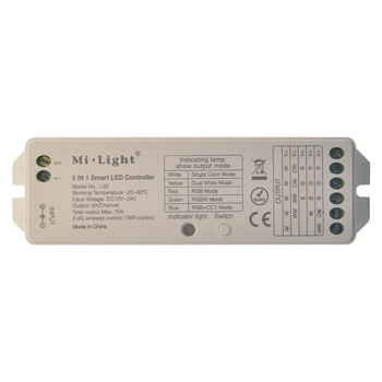 Controler inteligent universal 5 in 1 2.4GHz Wireless RF Mi-Light pentru banda LED 5 Canale 15A Controler inteligent universal 5 in 1 2.4GHz Wireless RF Mi-Light pentru banda LED 5 Canale 15A