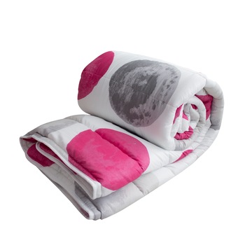 Pilota Alcam Sweet Dots microfibra matlasata, 180x200 cm, 250g/mp Pilota Alcam Sweet Dots microfibra matlasata, 180x200 cm, 250g/mp