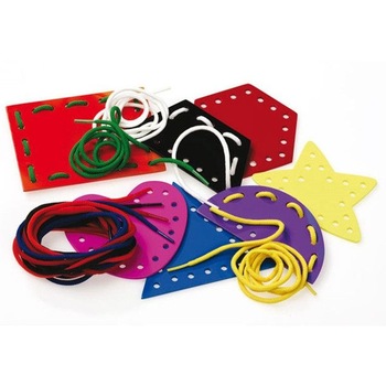 Set de 7 forme geometrice lemn de snuruit cu 7 snururi Set de 7 forme geometrice lemn de snuruit cu 7 snururi