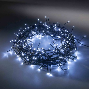 Instalatie IDL Profesionala pentru brad, 240 led-uri albe cu lumina rece pentru o ambianta placuta si o atmosfera de sarbatoare de neuitat, Controler interior/ exterior cu 8 functii, Grad de protectie IP44 si transformator de 32V Instalatie IDL Profesionala pentru brad, 240 led-uri albe cu lumina rece pentru o ambianta placuta si o atmosfera de sarbatoare de neuitat, Controler interior/ exterior cu 8 functii, Grad de protectie IP44 si transformator de 32V