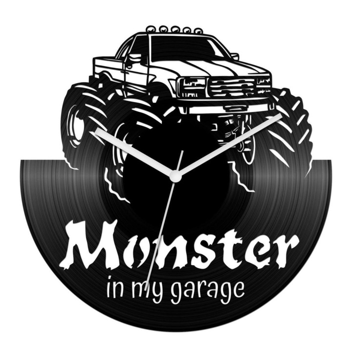 Monster in my garage bakelit óra