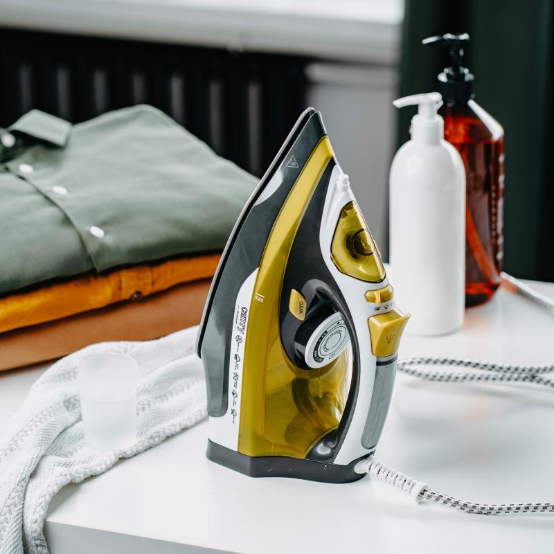 Fier de calcat ceramic 3000w cr 5029 camry