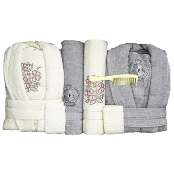 Set baie 6 piese - 2 halate + 4 prosoape, culori crem + gri Set baie 6 piese - 2 halate + 4 prosoape, culori crem + gri