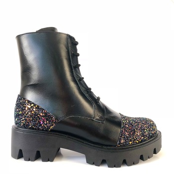 Ghete dama cu bombeu colorat din piele naturala si talpa groasa Mateo Shoes, Negru Ghete dama cu bombeu colorat din piele naturala si talpa groasa Mateo Shoes, Negru