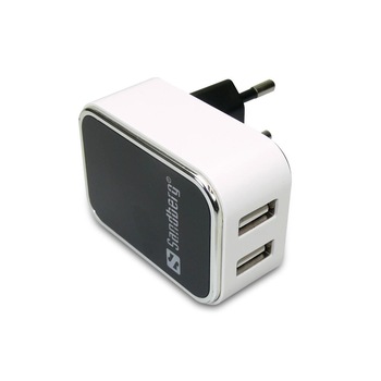 Incarcatoar cu port usb Dublu Usb 2.4+1a Eu Incarcatoar cu port usb Dublu Usb 2.4+1a Eu