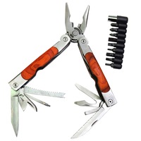 Patent multifunctional pentru camping de 18 cm cu set de surubelnita