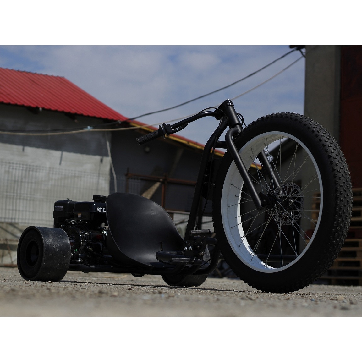 Motocicleta NITRO Drift-TRIKE 200cc Roti 26/11 - eMAG.ro