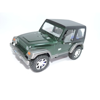 Masinuta cu radio-comanda Jeep Wrangler Rubicon Unlimited, 19 cm, 4 directii, LED la roti, muzica, verde Masinuta cu radio-comanda Jeep Wrangler Rubicon Unlimited, 19 cm, 4 directii, LED la roti, muzica, verde