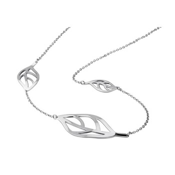 Colier elegant din otel inox cu trei frunze - Be Nature - BeSpecial 3419, 60, Argintiu Colier elegant din otel inox cu trei frunze - Be Nature - BeSpecial 3419, 60, Argintiu