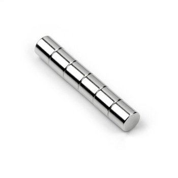 Magnet neodim disc 3mm x 3mm - set de 50 bucati Magnet neodim disc 3mm x 3mm - set de 50 bucati