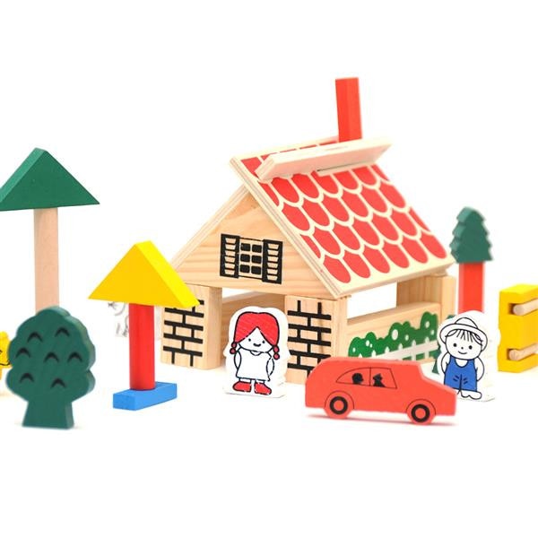 Set blocuri din lemn pentru constructie ferma