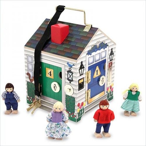 Casuta Melissa & Doug din Lemn cu Sonerie