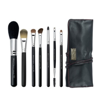 Set 7 pensule machiaj + husa Brush Roll Set 7 pensule machiaj + husa Brush Roll