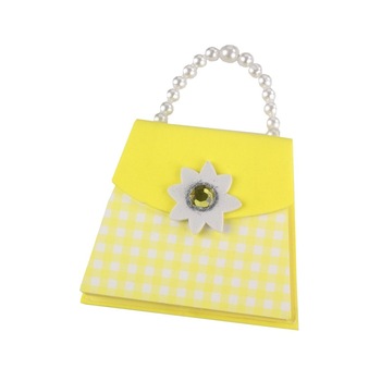 Carnetel poseta - patratele galbene Carnetel poseta - patratele galbene