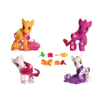 Set 4 ponei Globo cu perie si accesorii Set 4 ponei Globo cu perie si accesorii