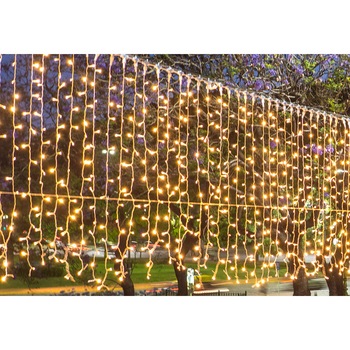 Instalatie perdea extensibila exterior cauciuc 204 leduri alb cald 1ml DD9009 Adeleq Instalatie perdea extensibila exterior cauciuc 204 leduri alb cald 1ml DD9009 Adeleq