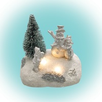 Decoratiune de Craciun, tip sceneta de Craciun, om de zapada, decor de Craciun cu leduri, lumina alb cald, Heber