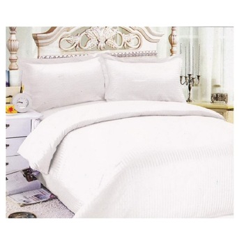 Lenjerie de pat IDL White Angel pentru 2 persoane, 4 piese, 230x250 potrivita pentru paturile matrimoniale, Confectionata din bumbac 100% pentru o calitate sporita, datorita texturii special create pentru a rezista uzurii Lenjerie de pat IDL White Angel pentru 2 persoane, 4 piese, 230x250 potrivita pentru paturile matrimoniale, Confectionata din bumbac 100% pentru o calitate sporita, datorita texturii special create pentru a rezista uzurii