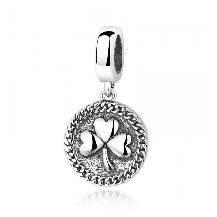 Talisman din argint pentru spatiere cu Trifoi Norocos