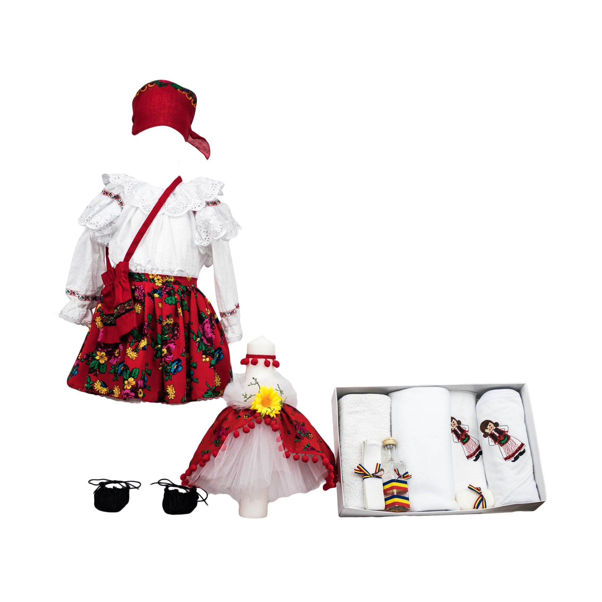 Set traditional Mariuca trei piese, motive multicolore rosii, varsta 3-6 luni