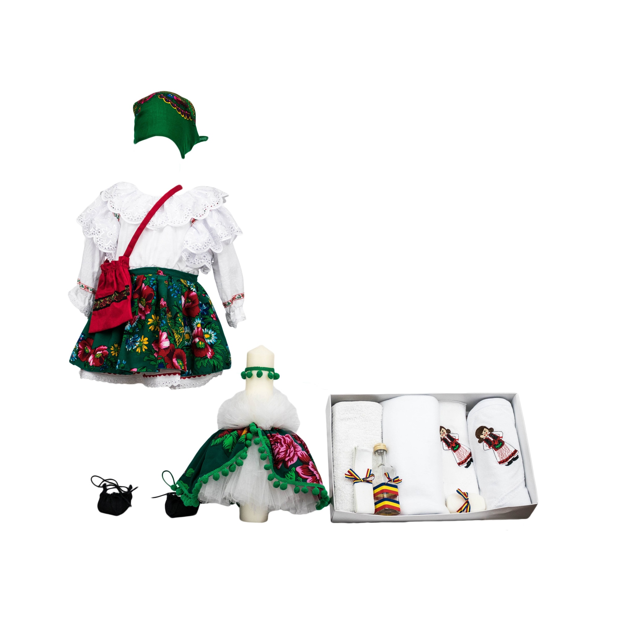 Set traditional Mariuca trei piese, motive multicolore verzi, varsta 3-6 luni