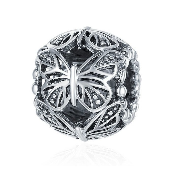 Talisman din argint patinat cu Fluturi