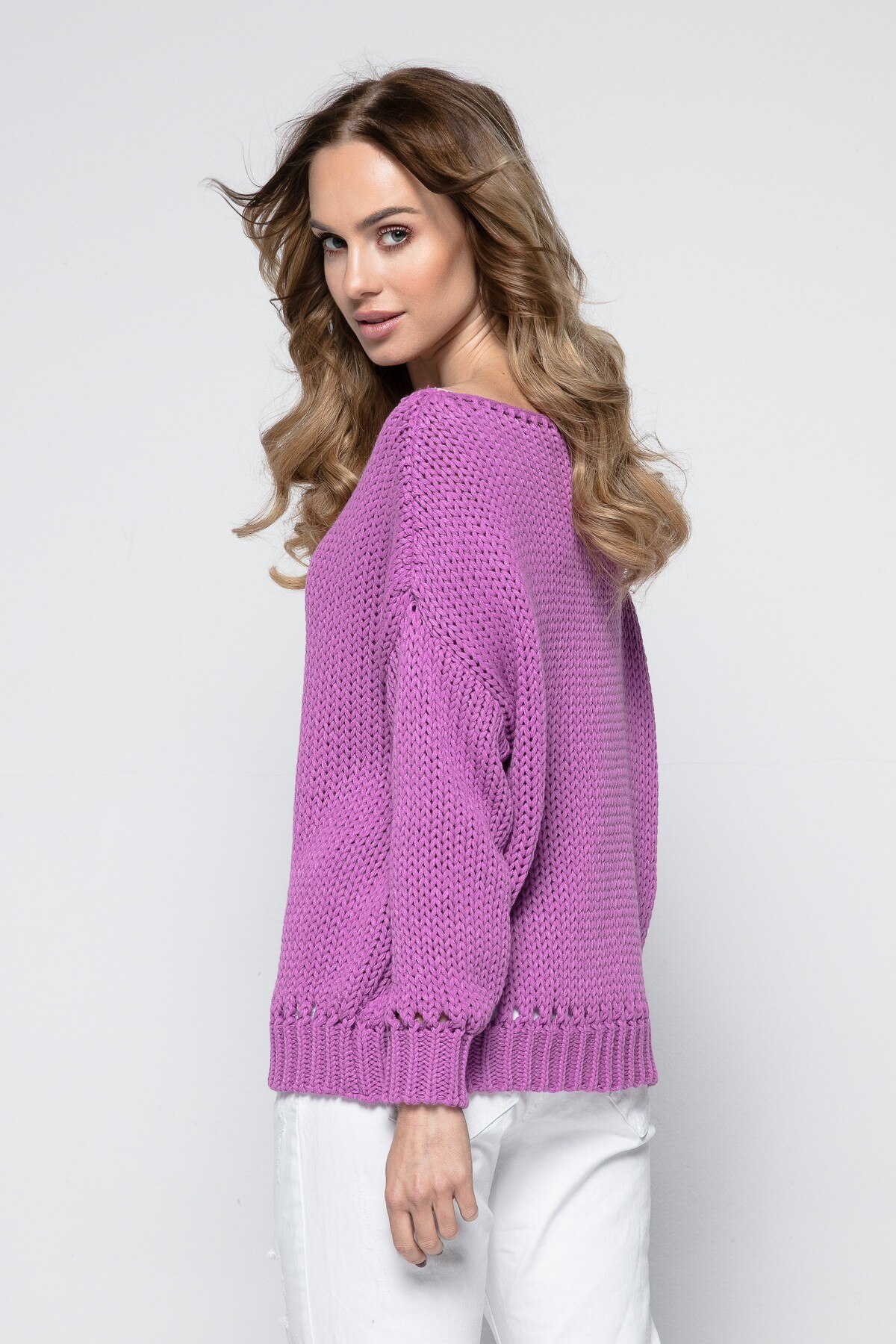 Джемперы большие размеры вайлдберриз. FIMFI i242 свитер женский. Фиолетовый свитер. Сиренево-розовый свитер. Фиолетовый джемпер.