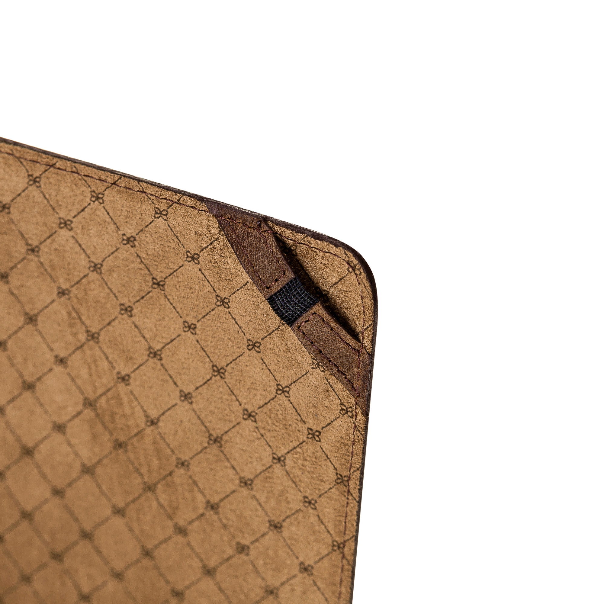 Husa slim soft cover piele naturala, MacBook Pro 15 inch (2019, 2018, 2017, late 2016, Touch bar) Bouletta, culoare Antique coffee