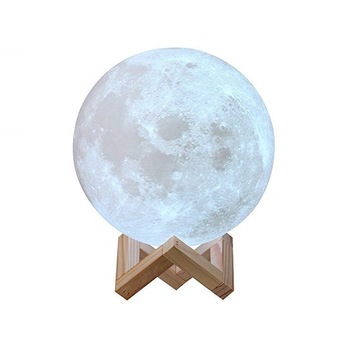 Lampa veghe Luna Moon Lamp 15 cm, imprimata 3D, reincarcabila Lampa veghe Luna Moon Lamp 15 cm, imprimata 3D, reincarcabila
