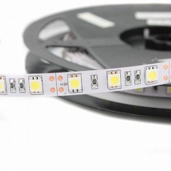 Banda led 7,2W/m, alb rece, IP20, rola 5m Banda led 7,2W/m, alb rece, IP20, rola 5m